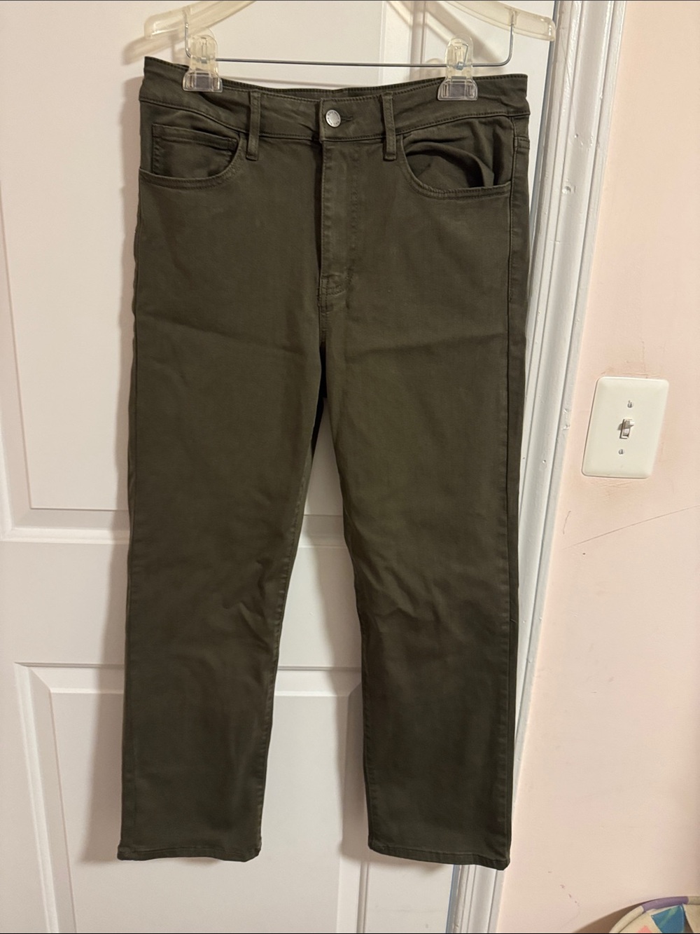 Well Worn Slim Jeans in Olive